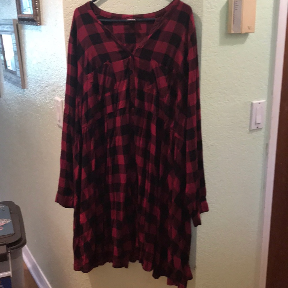 Torrid size 4 long sleeve plaid dress